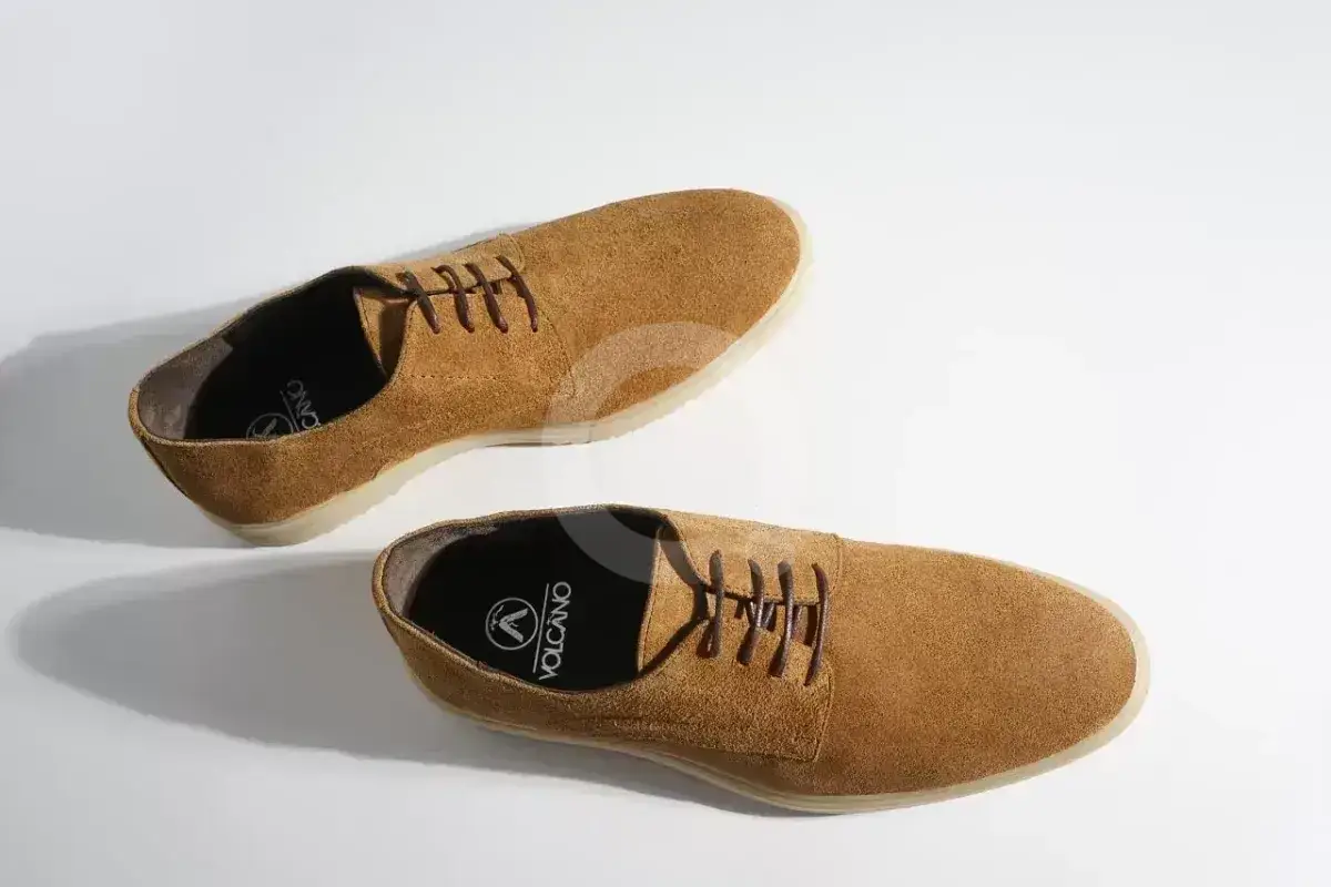 Volcano spire daim camel