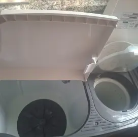 Machine à laver semi automatique 8kg LG 