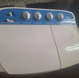 Machine à laver semi automatique 8kg LG 