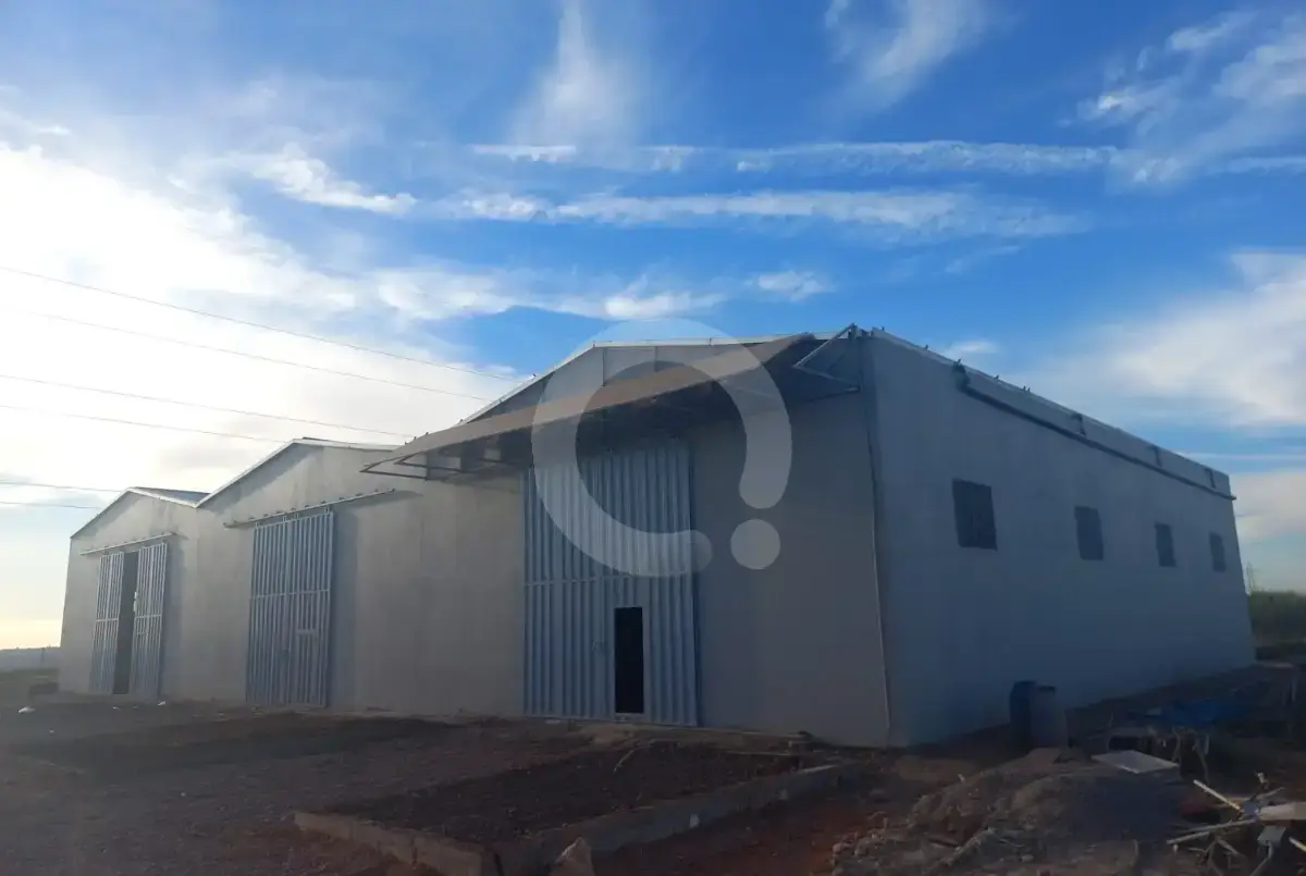 Entrepôt 300 m2 a louer