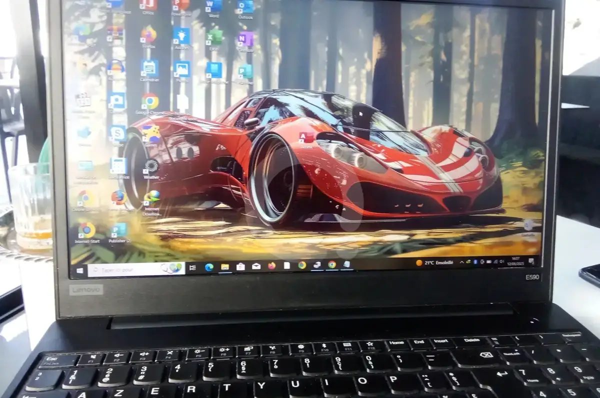 Pc portable lenovo thinkpad i5 génération 8 8go ram double disc batterie 5heures