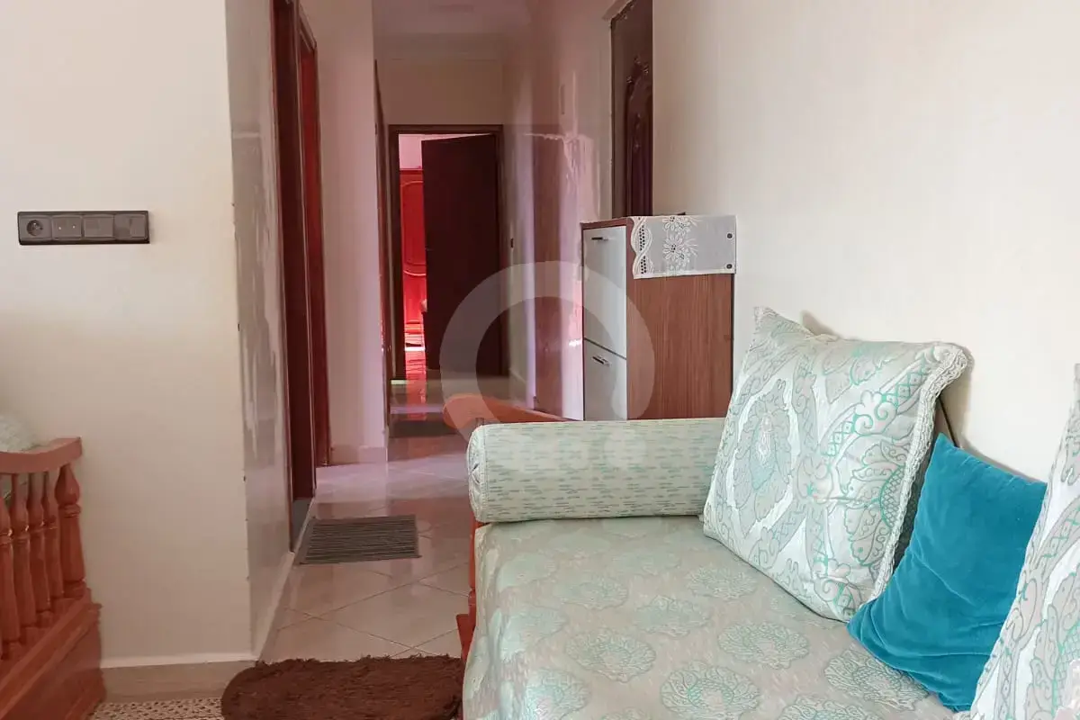 Appartement à vendre bassatine meknes (en face marché bougaraa)