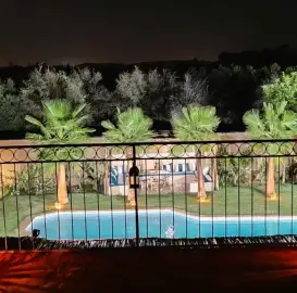 Grande villa avec piscine agafay marrakech