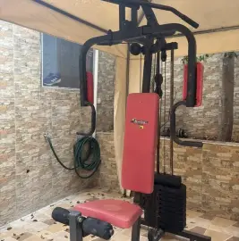 Machine de musculation complète
