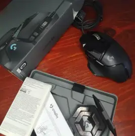 Logitech G502 Très propre