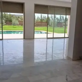 Jolie villa de style moderne route de fès