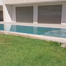Jolie villa de style moderne route de fès